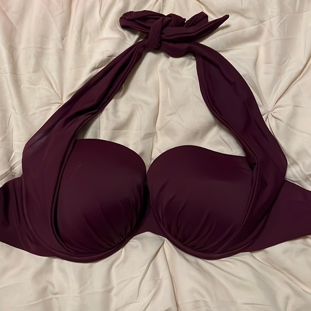 Victoria’s Secret halter swim suit top